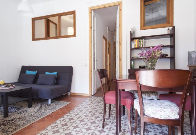 Apartment in Barcelona - Enric Granados 107